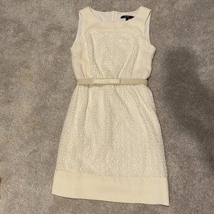 BCBG bow white lace sleeveless dress (US 0, New)